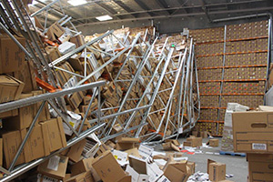 Racking collapse from earth quake
